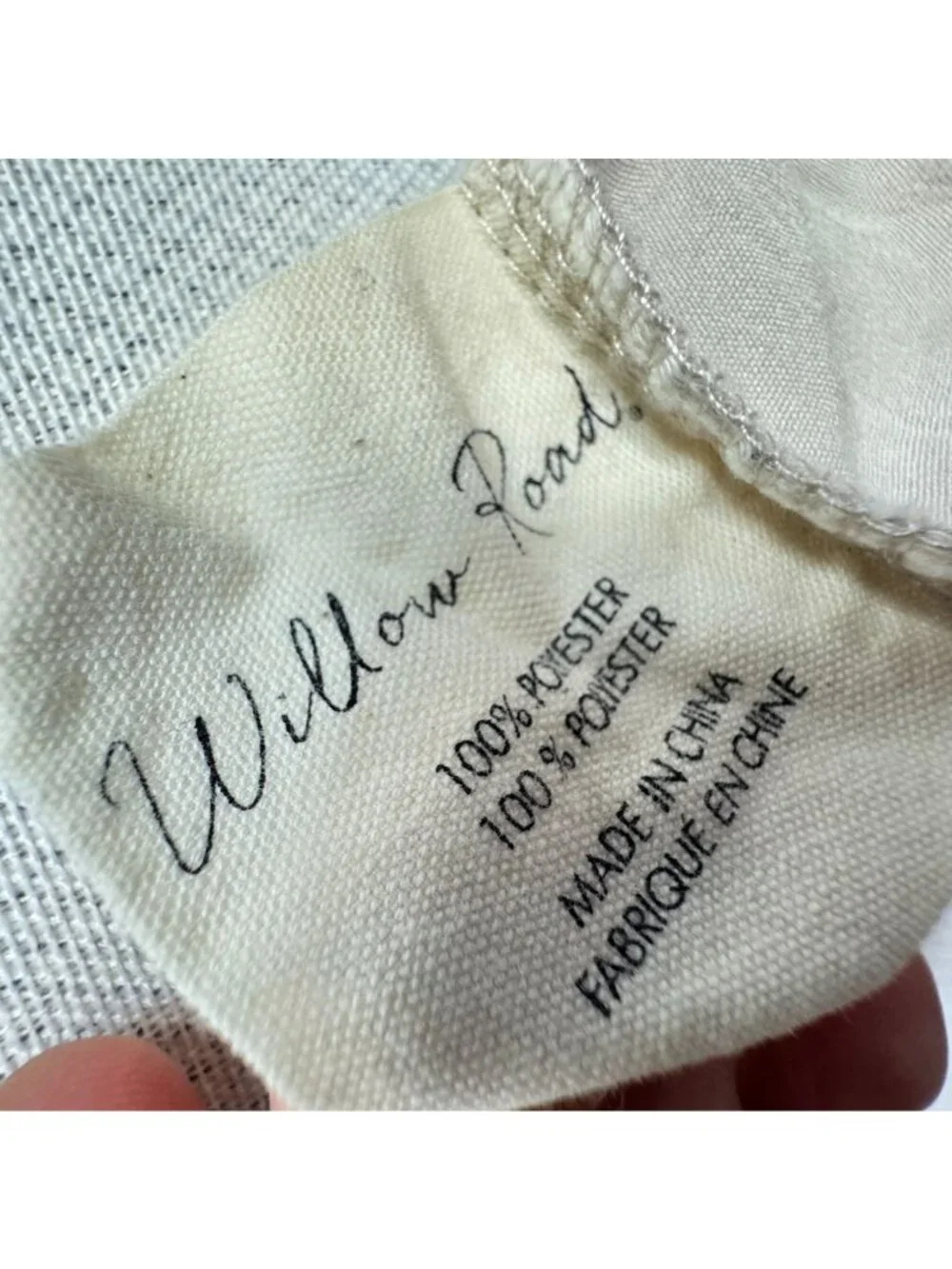 Willow Road Classic Solid Beige Pillowcases Bedding Set Size 19